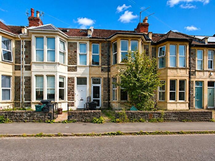5 Bedroom Terraced House To Rent In Seymour Avenue, BS7