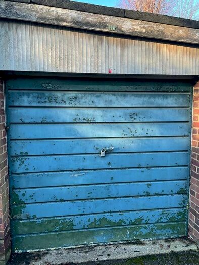 Garage / Parking To Rent In Sylvan Road, London, SE19