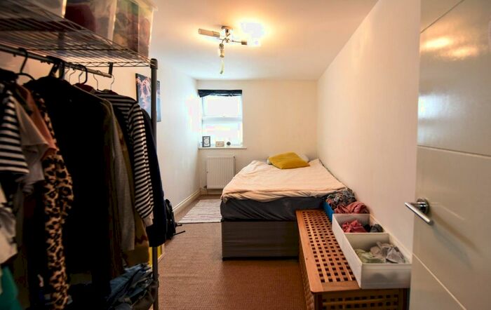 2 Bedroom Flat To Rent In Clouds Hill Road, St. George, Bristol, BS5