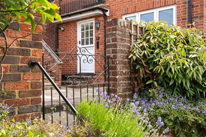 1 Bedroom Apartment To Rent In Castle Gardens, Duck Lane, Midhurst, West Sussex, GU29