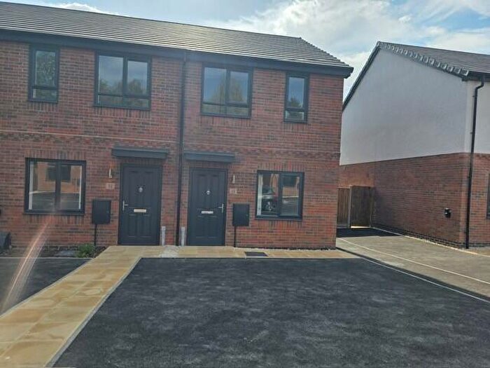 2 Bedroom End Of Terrace House To Rent In Agnes Drive, Ripley, DE5