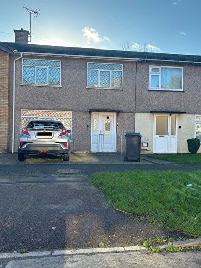 3 Bedroom Terraced House To Rent In Dupont Gardens, Leicester, LE3