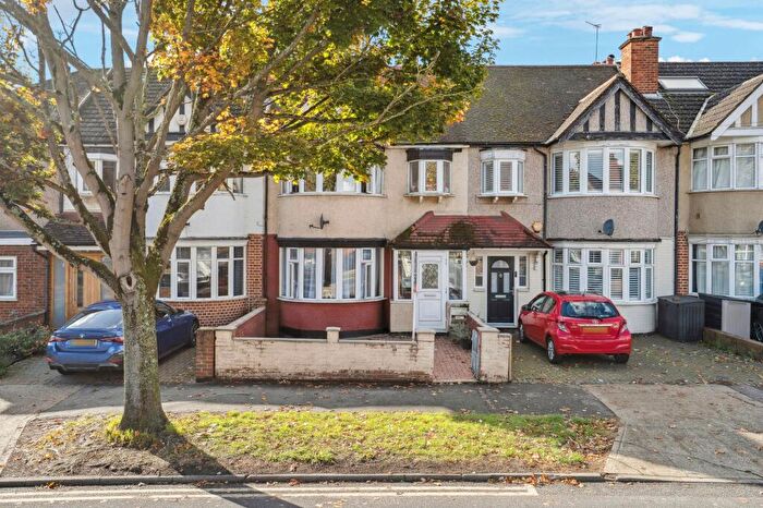 3 Bedroom House For Sale In Victoria Road, Ruislip, HA4