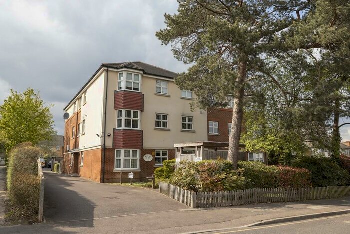 2 Bedroom Apartment To Rent In Carlton Road, Sidcup, DA14