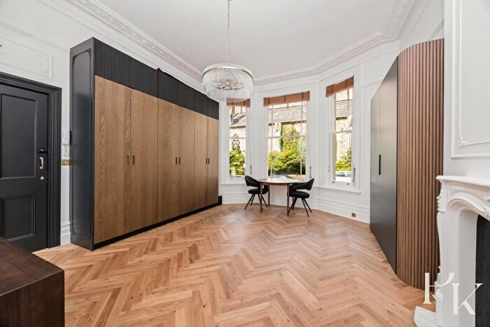 Studio For Sale In Cambridge Road, Hove, BN3 - Photo 3