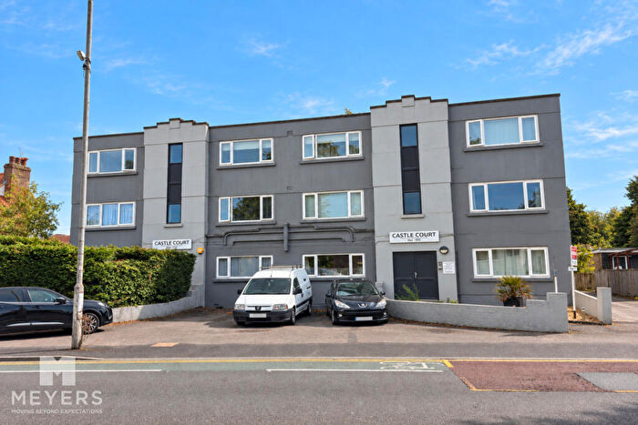 2 Bedroom Apartment For Sale In Castle Lane East, Bournemouth, BH7