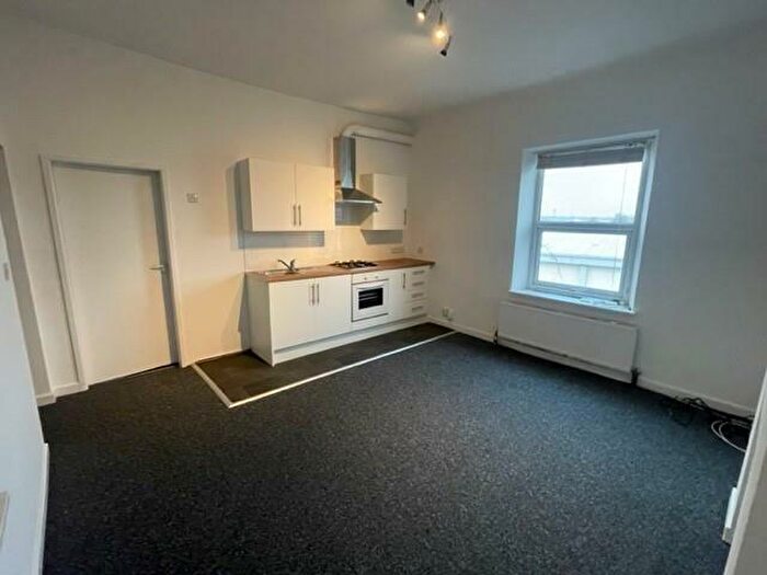 1 Bedroom Flat To Rent In Old Chester Road, Rock Ferry, CH42