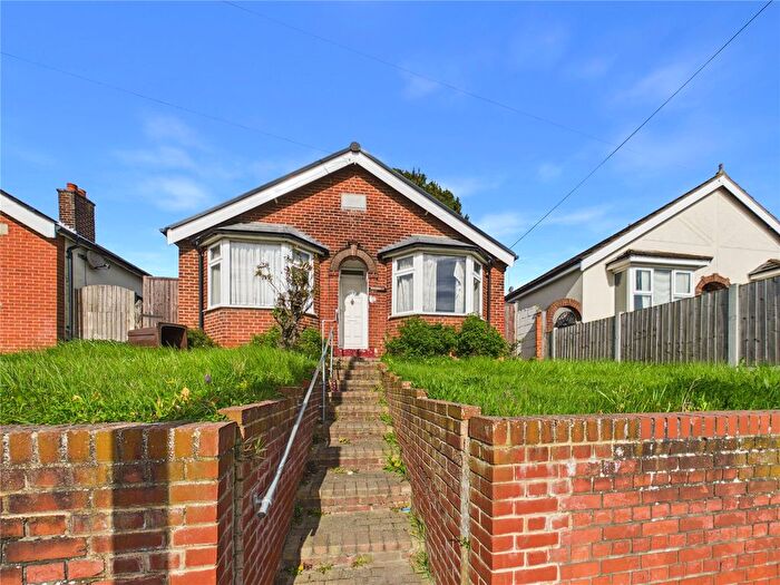 3 Bedroom Bungalow For Sale In Greenstead Road, Colchester, Essex, CO1