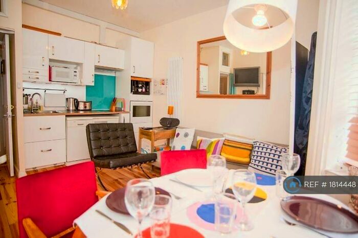 Studio To Rent In Cannon Place, Brighton, BN1