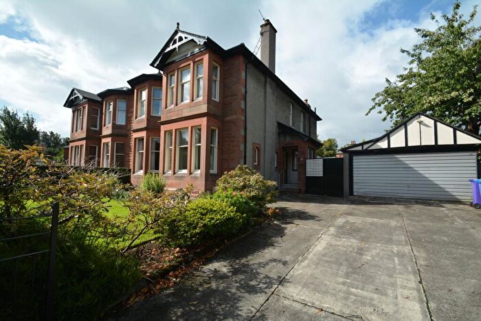4 Bedroom Semi-Detached House For Sale In Larch Road, Dumbreck, Glasgow, G41