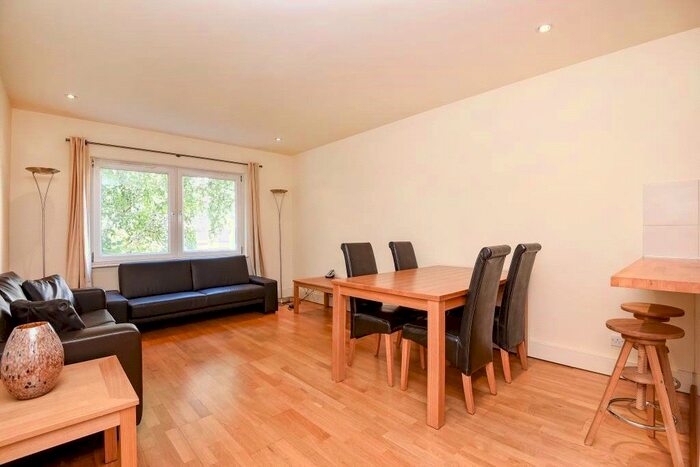 1 Bedroom Flat To Rent In Hereford Road, Notting Hill, W2