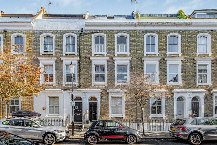 2 Bedroom Maisonette To Rent In Ifield Road, London, SW10