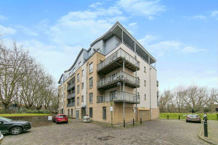 2 Bedroom Apartment To Rent In Yeoman Close, Ipswich, IP1