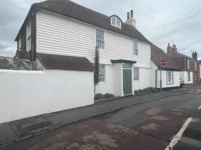 5 Bedroom Property To Rent In Romney Marsh, TN29