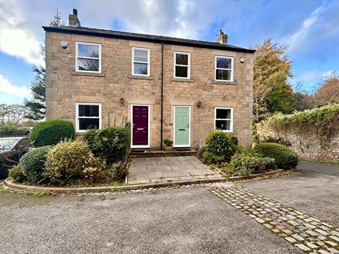 3 Bedroom House To Rent In Mallard Court, Lancaster, LA1
