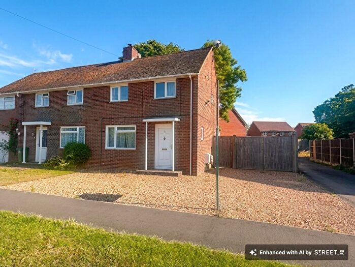 2 Bedroom Semi-Detached House For Sale In Franklin Avenue, Tadley, RG26