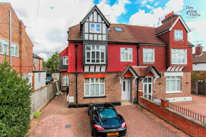 1 Bedroom Flat To Rent In Essex Road, Watford, WD17