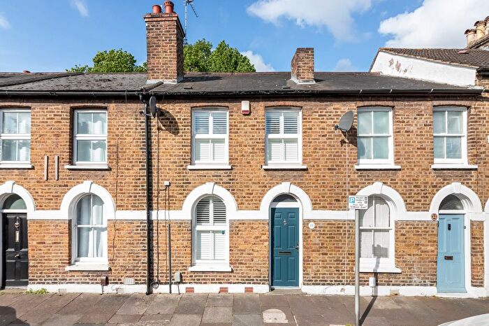2 Bedroom Terraced House To Rent In Mooreland Road, Bromley, BR1