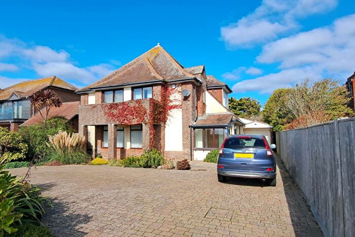4 Bedroom Detached House For Sale In Marine Drive Barton On Sea New Milton, BH25