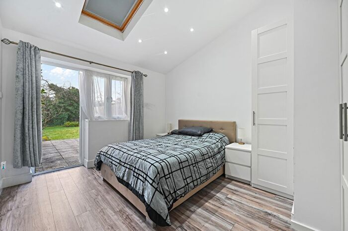 1 Bedroom Flat To Rent In Northwick Avenue, Harrow, Greater London, HA3