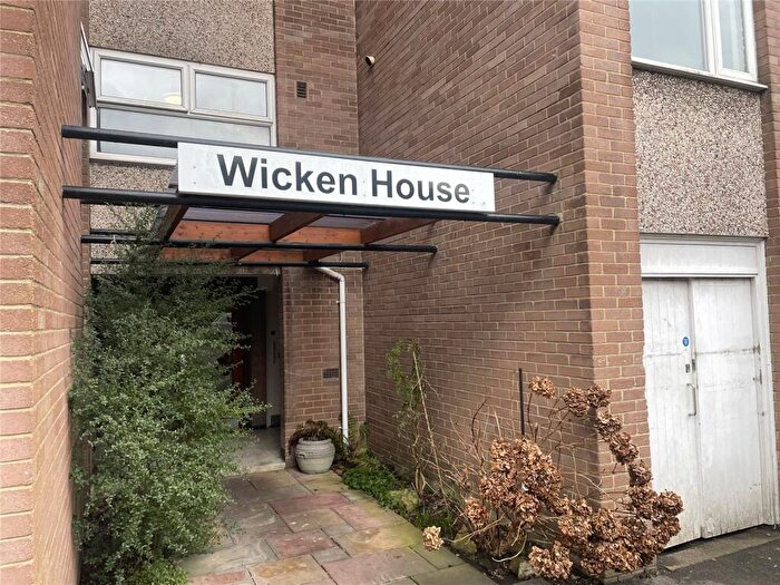 Flat For Sale In London Road, Maidstone, Kent, ME16