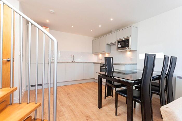 2 Bedroom Penthouse To Rent In Rotherhithe Street, Rotherhithe, London, SE16
