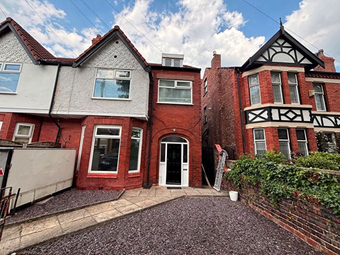 2 Bedroom Flat To Rent In Kimberley Drive, Liverpool, L23