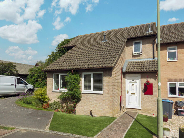 1 Bedroom Terraced House For Sale In Thorney Leys, Witney, Oxfordshire, OX28