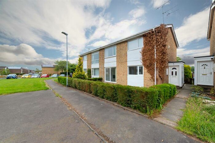 2 Bedroom Flat To Rent In Lowther Square, Cramlington, NE23