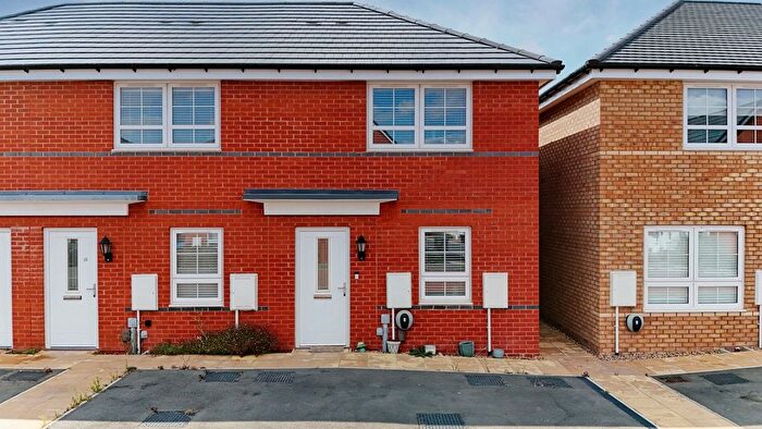 2 Bedroom End Of Terrace House For Sale In Brewin Road, Upper Lighthorne, CV33
