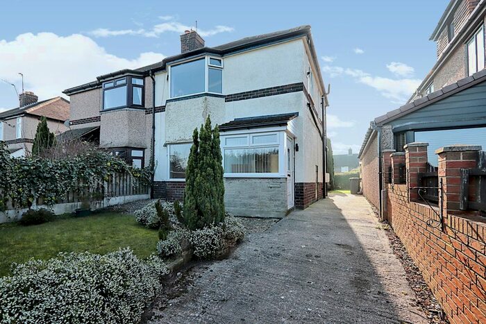 3 Bedroom Semi-Detached House To Rent In Beighton Road, Hackenthorpe, Sheffield, South Yorkshire, S12