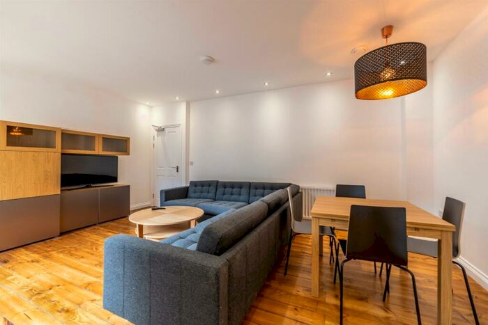 6 Bedroom Terraced House To Rent In £pppw - Gladstone Terrace -, NE2