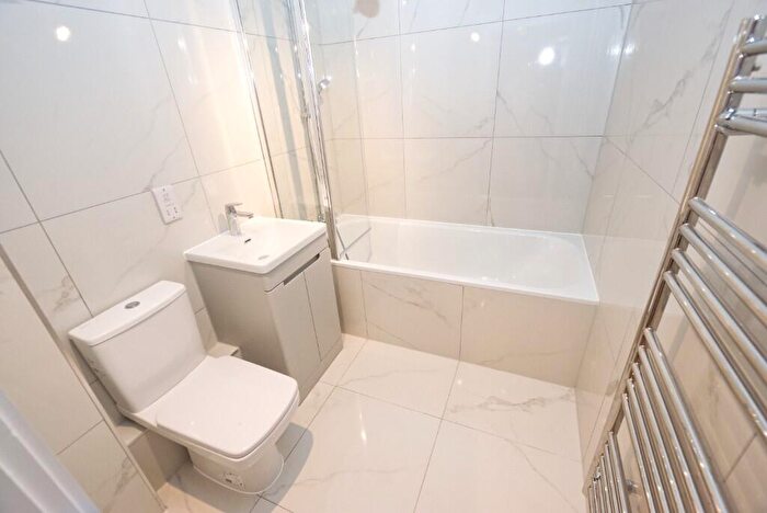 1 Bedroom Flat To Rent In Sheridan Terrace, Hove, East Sussex, BN3
