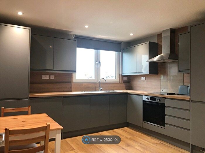 1 Bedroom Flat To Rent In Summerfield Terrace, Aberdeen, AB24