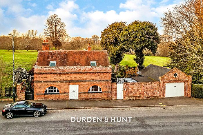 4 Bedroom Detached House For Sale In Lexden Road, Colchester, CO3