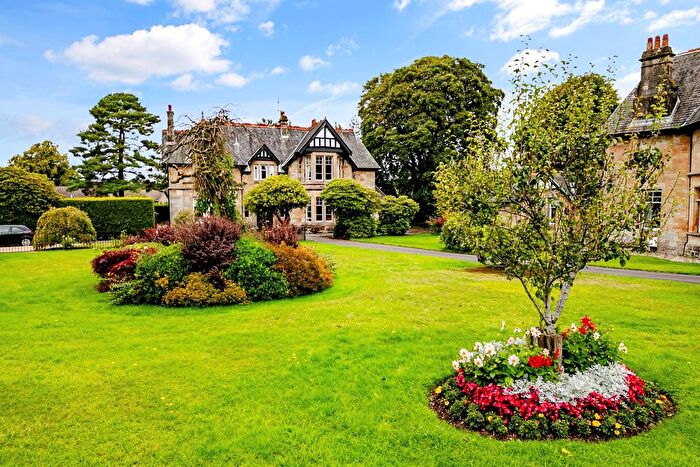 3 Bedroom Semi-Detached House For Sale In Love Avenue, Quarrier's Village, PA11