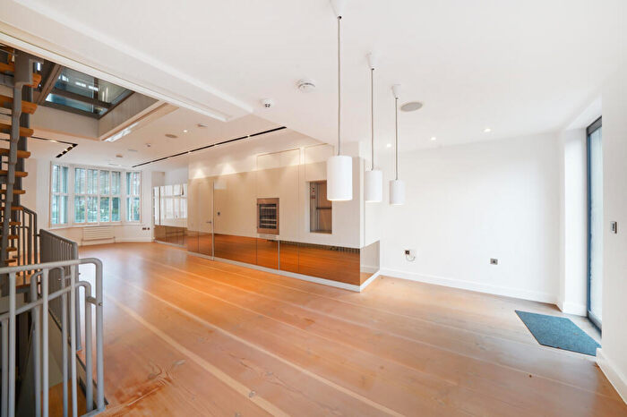 5 Bedroom Terraced House To Rent In Hamilton Gardens, St John's Wood, NW8