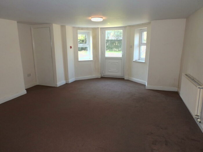 1 Bedroom Flat To Rent In Clifton Drive South, Lytham St Annes, FY8
