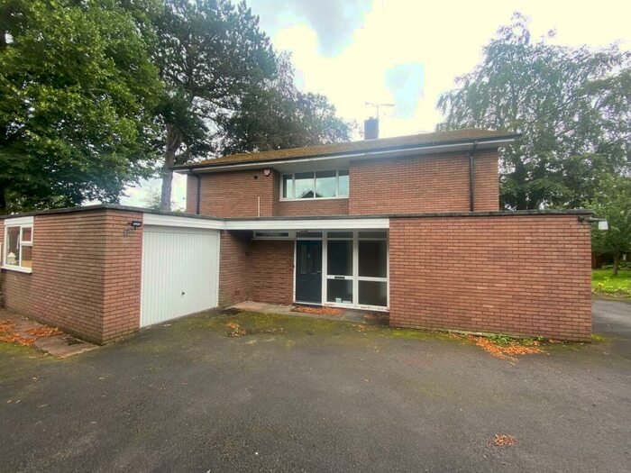 4 Bedroom House To Rent In Rowley Avenue, Stafford, ST17