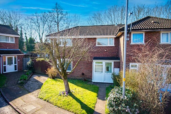 3 Bedroom End Terrace House For Sale In Walcot Close, Clover Hill, Norwich, NR5