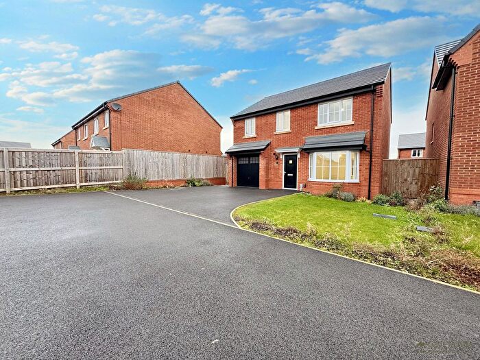 4 Bedroom Detached House To Rent In Swanage Close, Cottam, Preston, PR4