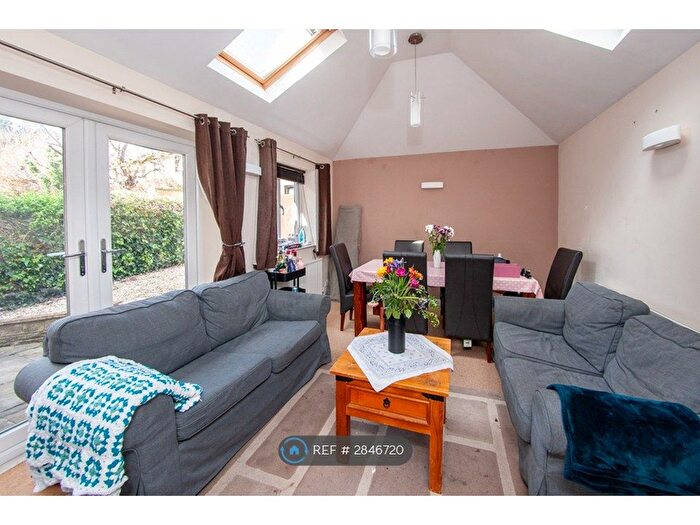 6 Bedroom Detached House To Rent In Langdon Road, Bath, BA2