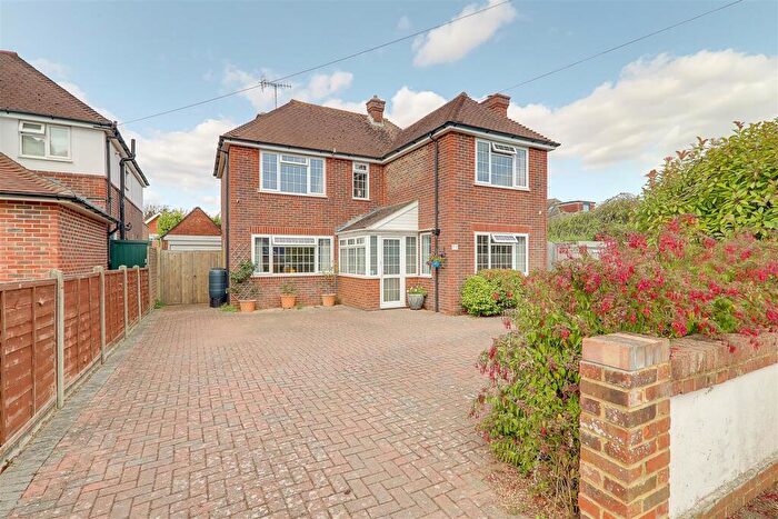 4 Bedroom Detached House For Sale In Adversane Road, Thomas A Becket, Worthing, BN14