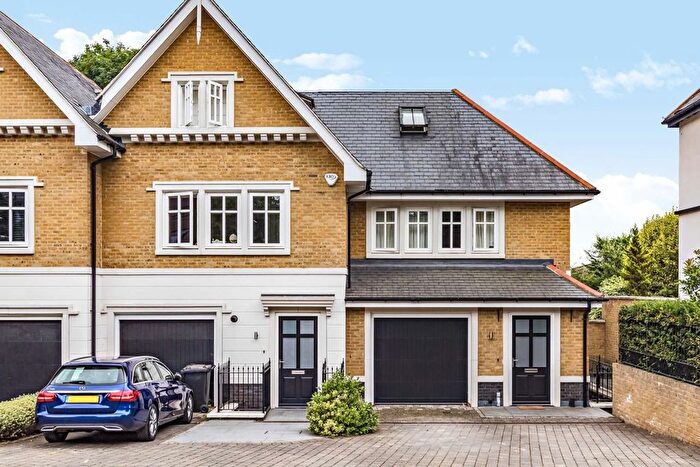 5 Bedroom Property To Rent In St. Annes Mews, West Wimbledon, SW20