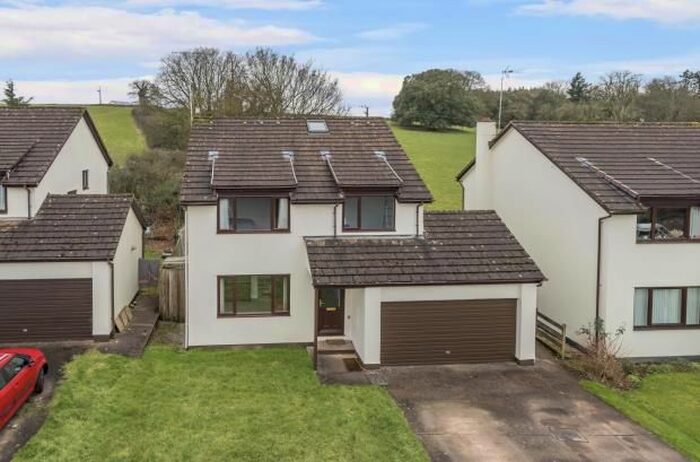 5 Bedroom Detached House For Sale In Drakes Meadow, Cheriton Fitzpaine, Crediton, Devon, EX17