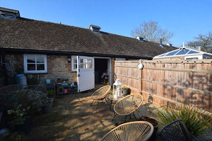 1 Bedroom Cottage To Rent In Roundwell, Maidstone, ME14