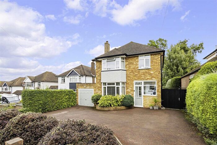 3 Bedroom Detached House To Rent In North View Crescent, Epsom, KT18