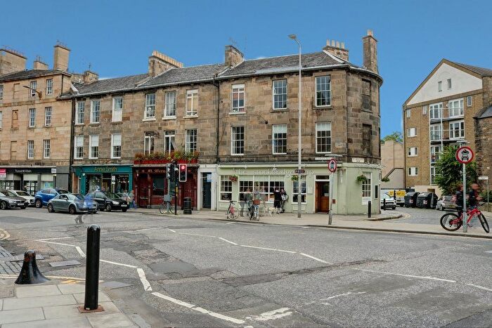 1 Bedroom Flat To Rent In Raeburn Place, Stockbridge, City Centre, EH4