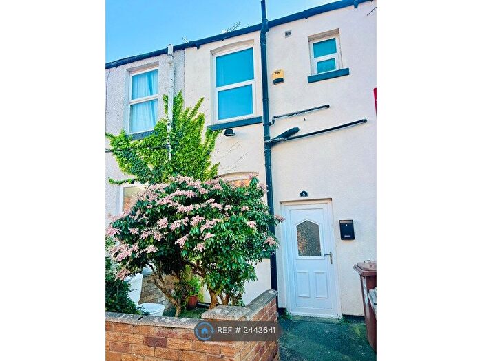 2 Bedroom Terraced House To Rent In Thornfield Terrace, Ashton-Under-Lyne, OL6