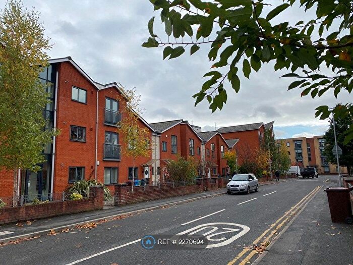 3 Bedroom Semi-Detached House To Rent In Newcastle Street, Manchester, M15